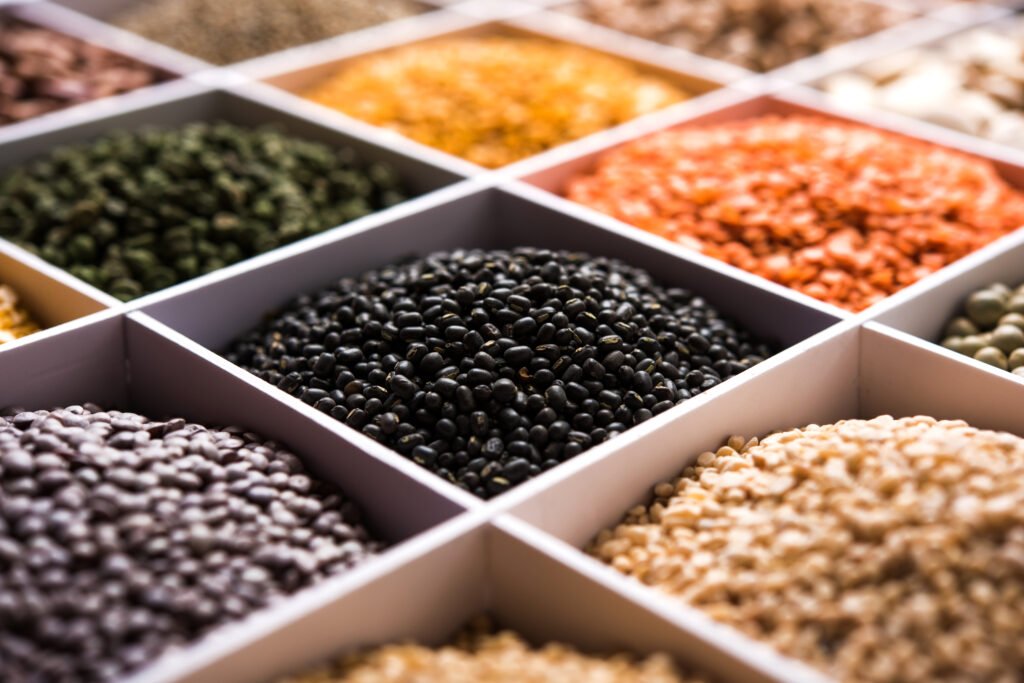 diverse-array-of-legumes-in-compartmentalized-cont